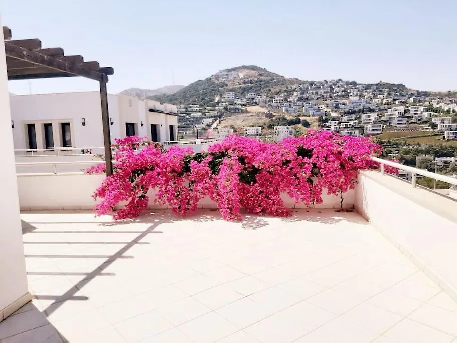 Seaview Luxury Apartment Bodrum